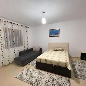 Guri Holiday home Pogradec